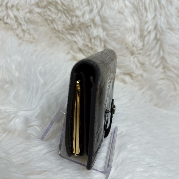 Louis Vuitton French Purse Amarante Wallet - Comes with Box - Picture 5 of 15